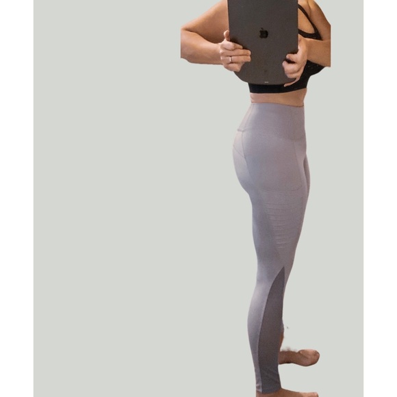 CLOSEOUT Moto Streetstyle Pocket Leggings NWT - Picture 2 of 9